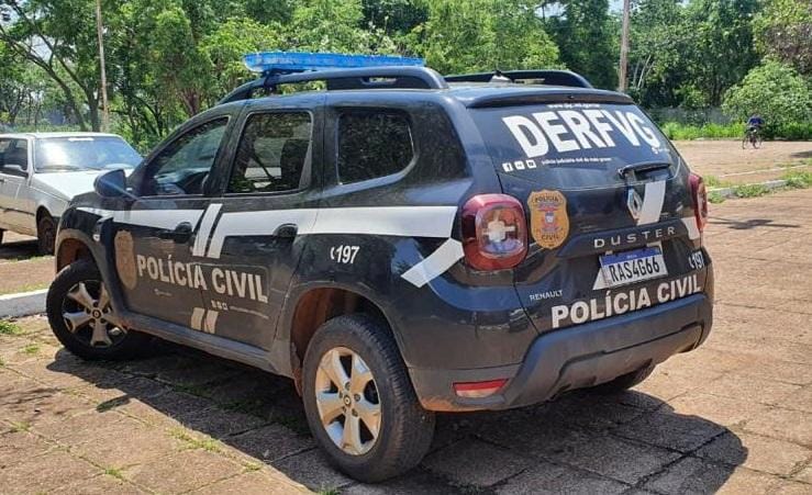 Irmãos gêmeos usam espada durante roubo em Várzea Grande e são presos