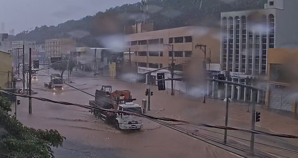 Ciosp recebeu 114 chamadas por conta de temporais em Cuiabá e Várzea Grande