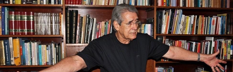 Livros ensinam