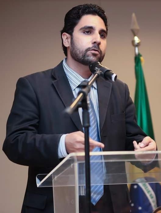 A administração pode contratar temporariamente?