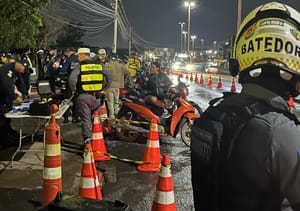 Operação Lei Seca remove 27 motocicletas e aplica 47 multas  na Fernando Corrêa em Cuiabá