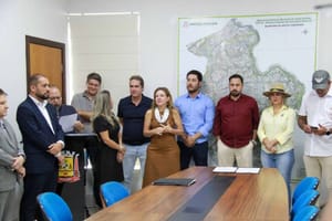 Três secretários e presidente da Previvag tomam posse em Várze a Grande