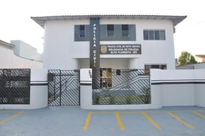 Mulher transfere R$ 185 mil após golpistas se passarem por funcionários de agência bancária
