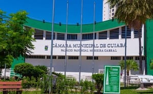 Justiça mantém ex-presidente da Câmara, irmã e mais três condenados a devolverem R$ 4,8 milhões
