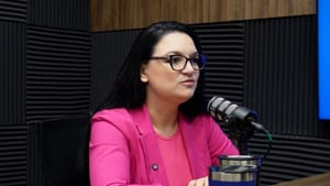 Vereadora adota cautela em processo contra vereadores afastados após operação