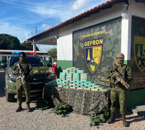 Ação conjunta prende três traficantes na BR-070 com  cocaína avaliada em R$ 1,1 milhão
