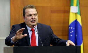 Max Russi apoia fim da reeleição e ampliação de mandatos para 5 anos: "acho mais produtivo"