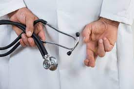 Ministério Público investiga falso médico que tem contrato com prefeitura em Mato Grosso