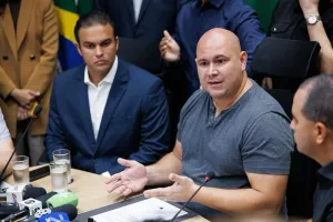 Abilio anuncia saída de Consórcio de Saúde: “produto diferente e sobrepreço”