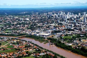 Tribunal de Justiça impede prorrogação de contrato de limpeza urbana em Várzea Grande